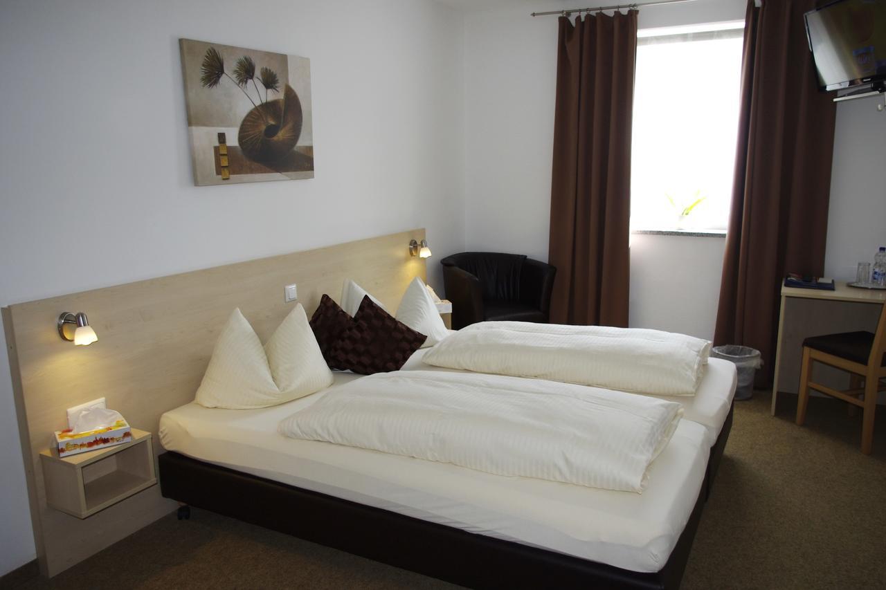 Hotel - Gasthof Erber Sinzing Екстериор снимка