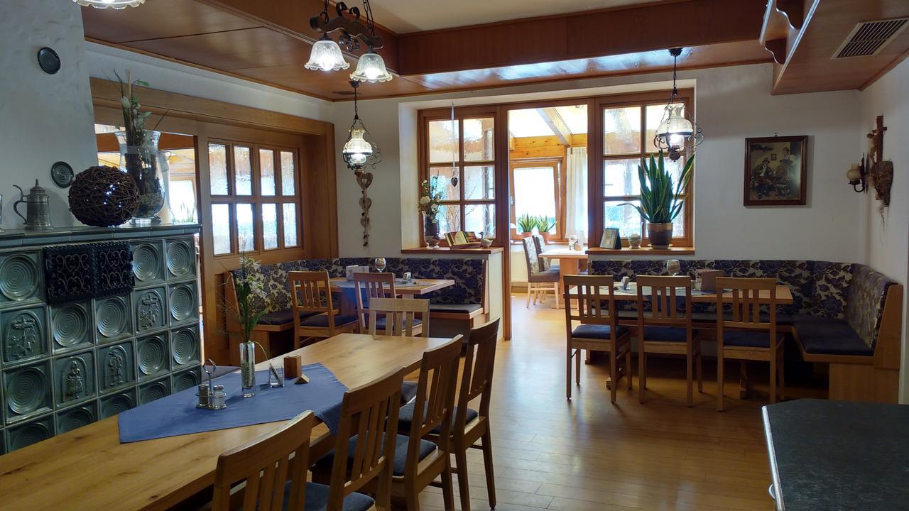 Hotel - Gasthof Erber Sinzing Екстериор снимка